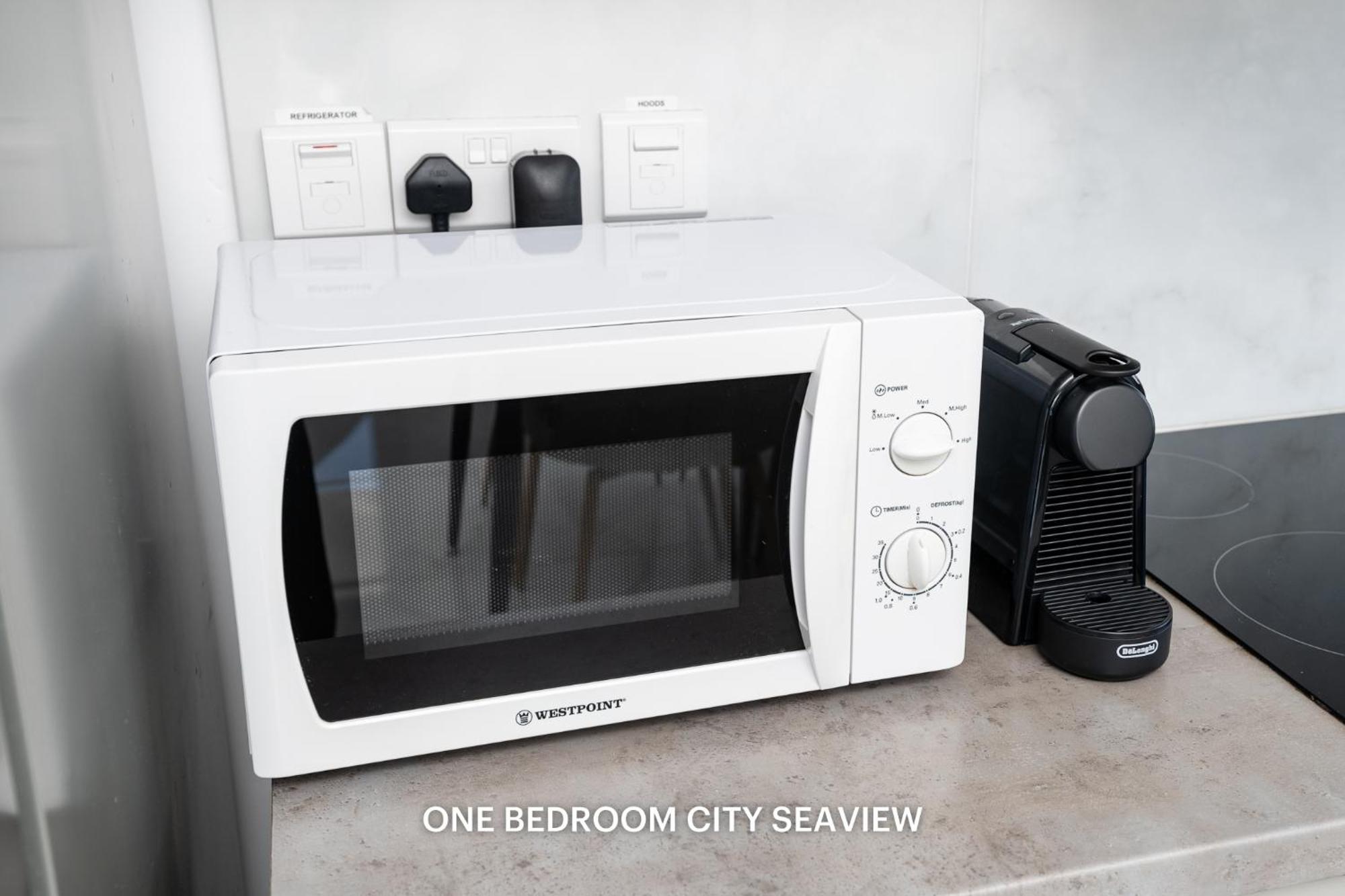 Lazuli City & Seaview Apartments Larnaca Room photo