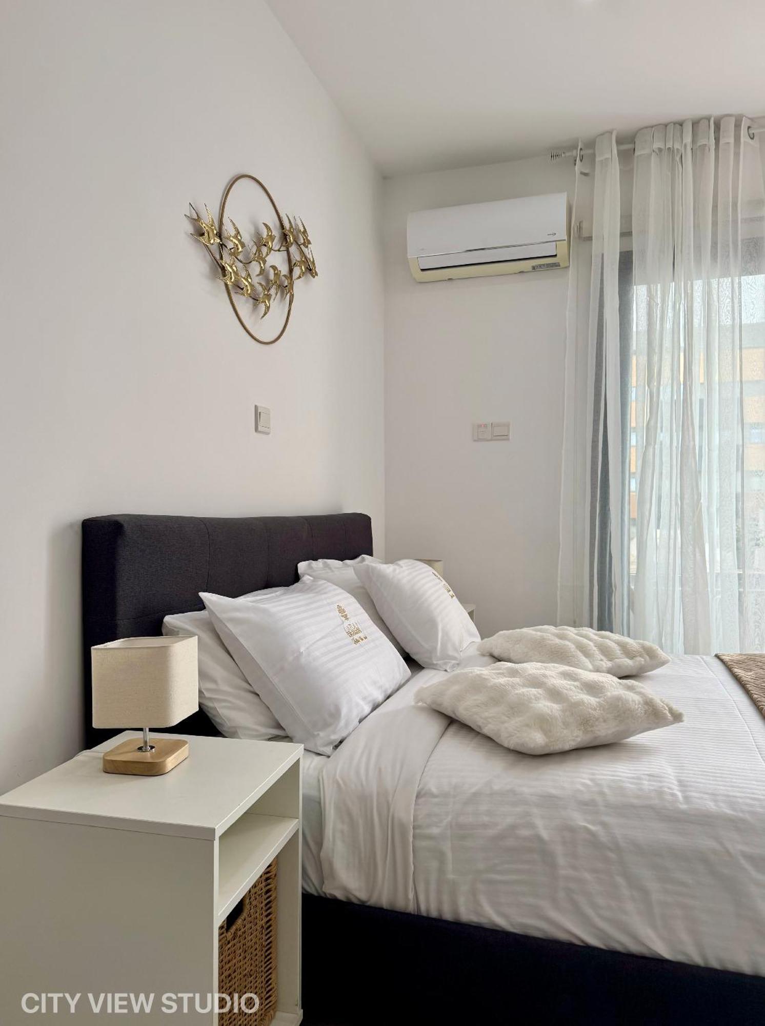 Lazuli City & Seaview Apartments Larnaca Room photo